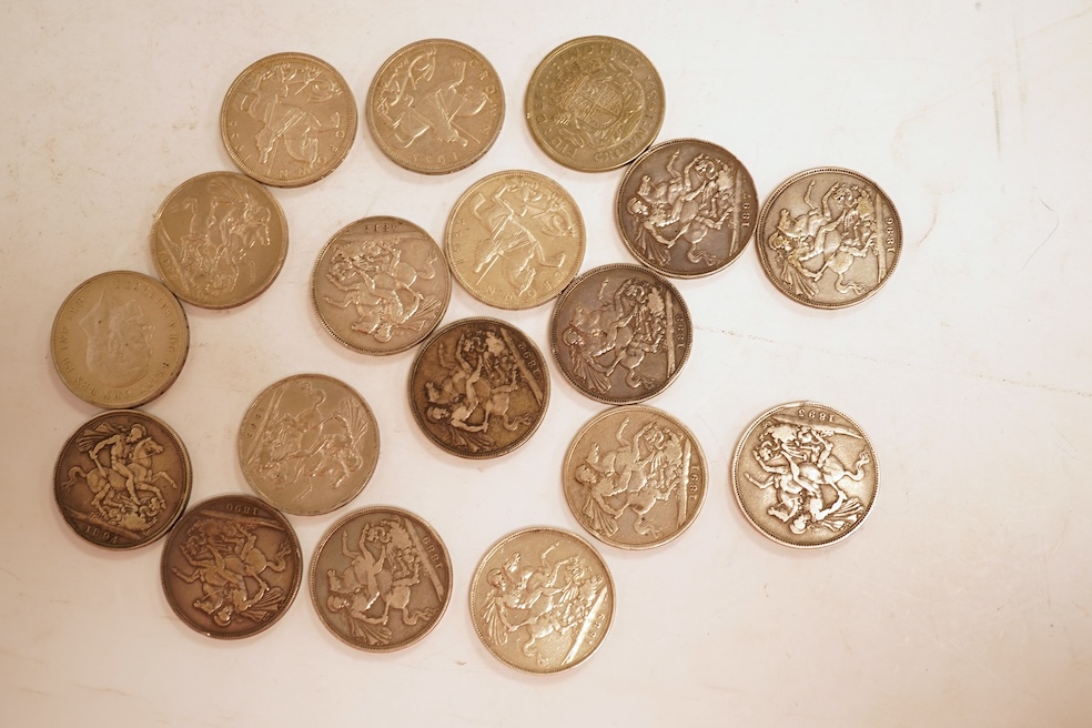 British silver coins, Victoria to George VI, eighteen crowns;, two 1889, 1890, 1891, 1892, two 1893, 1894 to 1895, 1896, 1897, 1898, four 1935 and 1937, ranging from fine to about EF